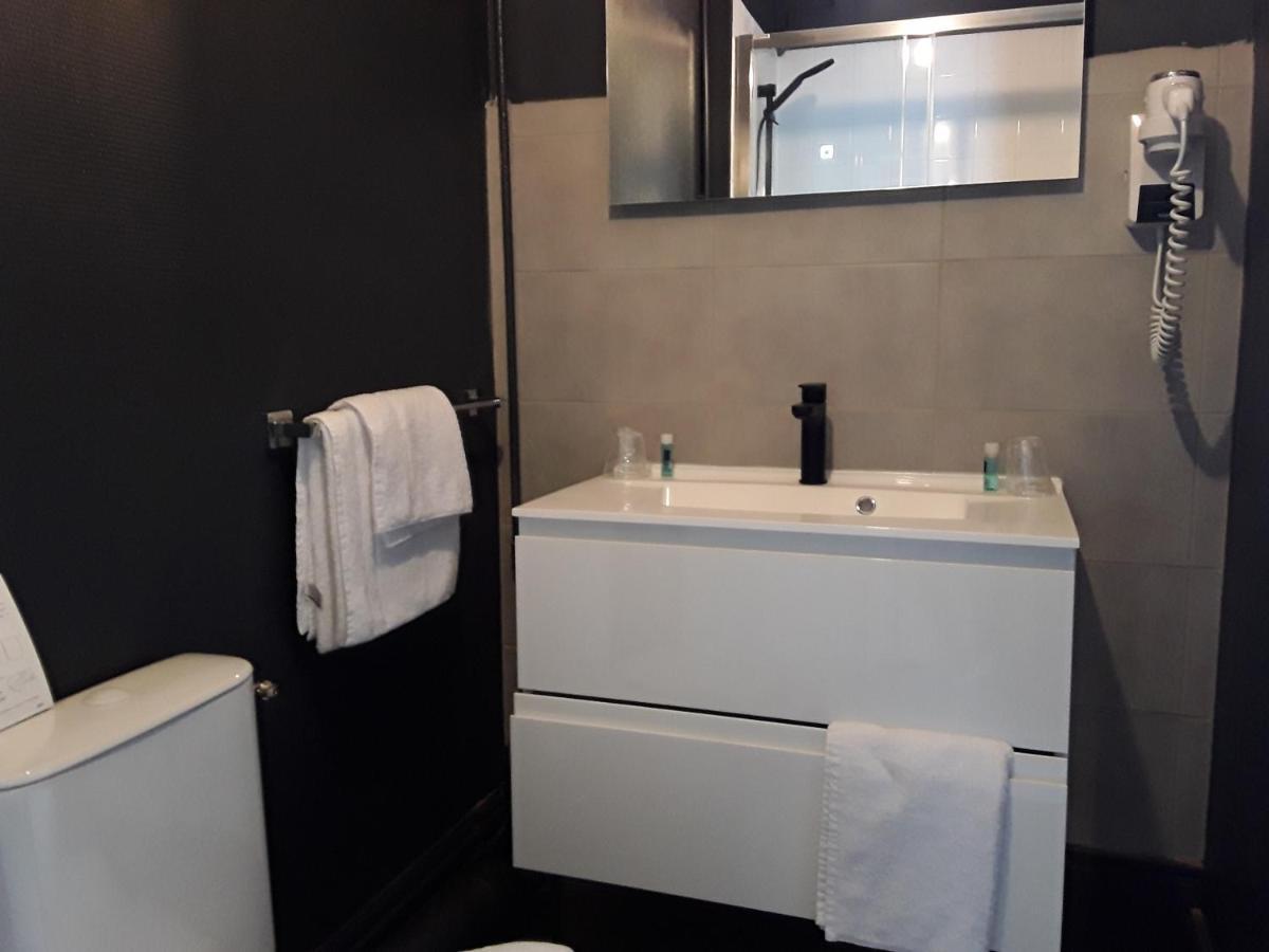 La Pomme D'Or Hotel La Charite-sur-Loire Ngoại thất bức ảnh