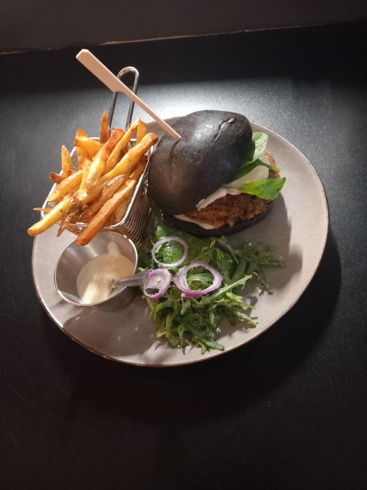 La Pomme D'Or Hotel La Charite-sur-Loire Ngoại thất bức ảnh